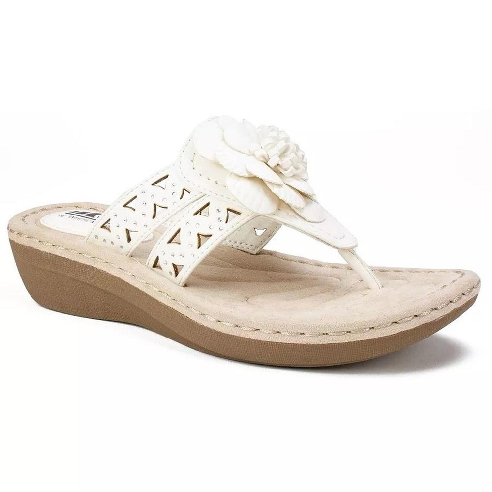 Cliffs by WHITE MOUNTAIN Cream Floral Sandals